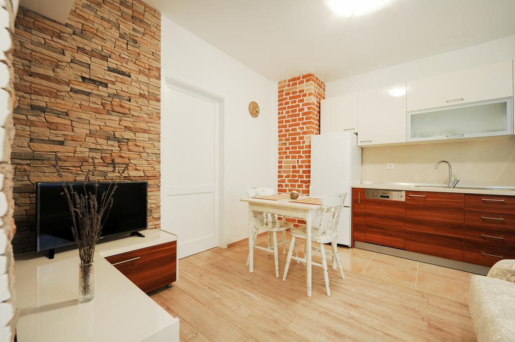 Little Cosy Apartment Zara Esterno foto