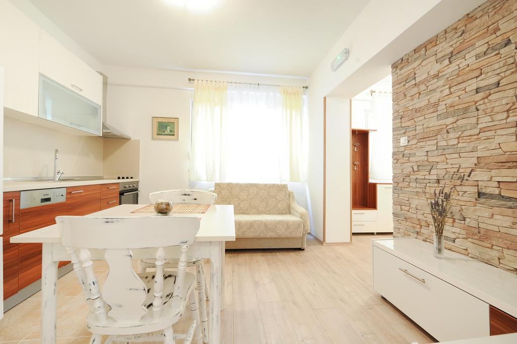 Little Cosy Apartment Zara Esterno foto